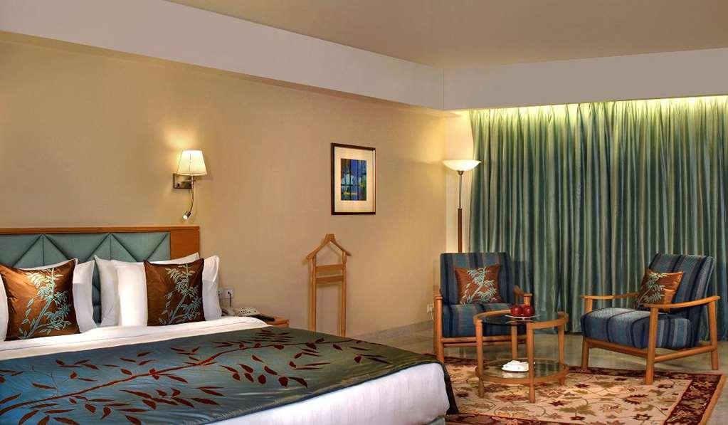 ฟอร์จูนพาร์คเลคซิตี้ Hotel ธาเน ห้อง รูปภาพ