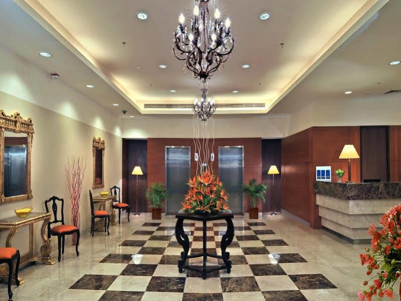 ฟอร์จูนพาร์คเลคซิตี้ Hotel ธาเน ภายนอก รูปภาพ